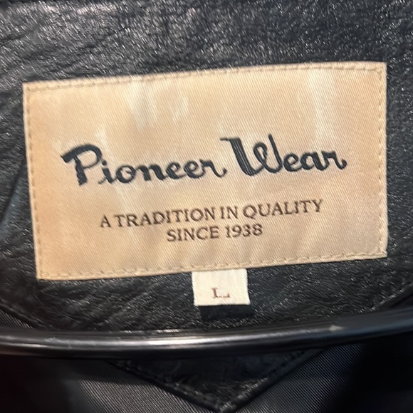 Black western leather jacket - Picture 4 of 7